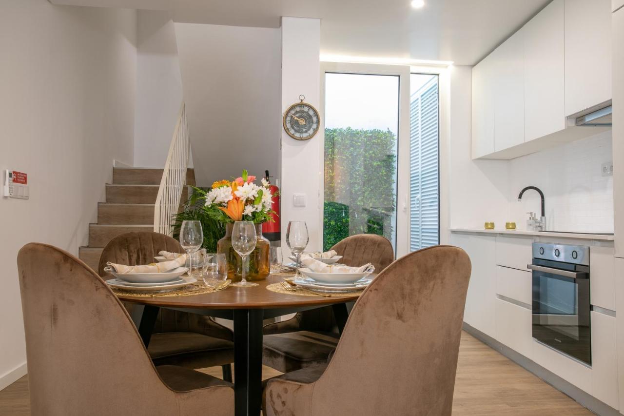 Ferienhaus Glow House *